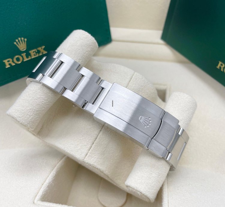 Rolex Oyster Perpetual 41 Unworn Oyster Perpetual 41mm 124300 Turquoise Index Dial Oyster Bracelet