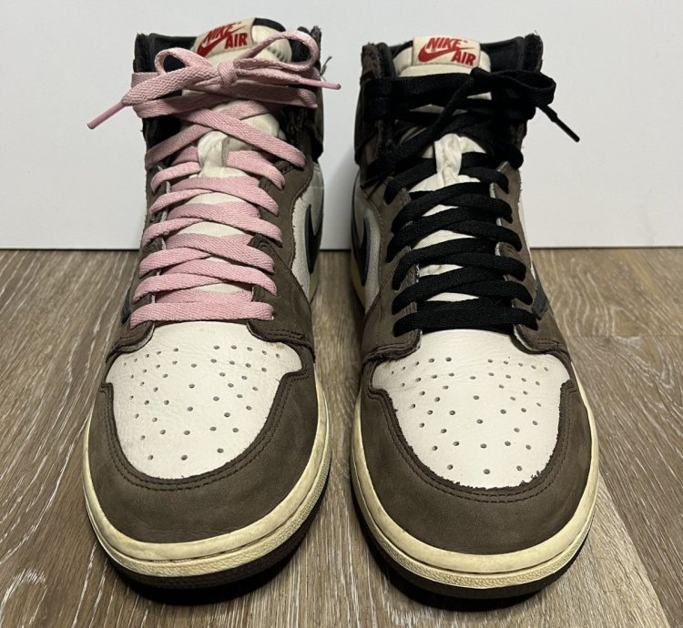 Travis Scott Jordan 1 High Og