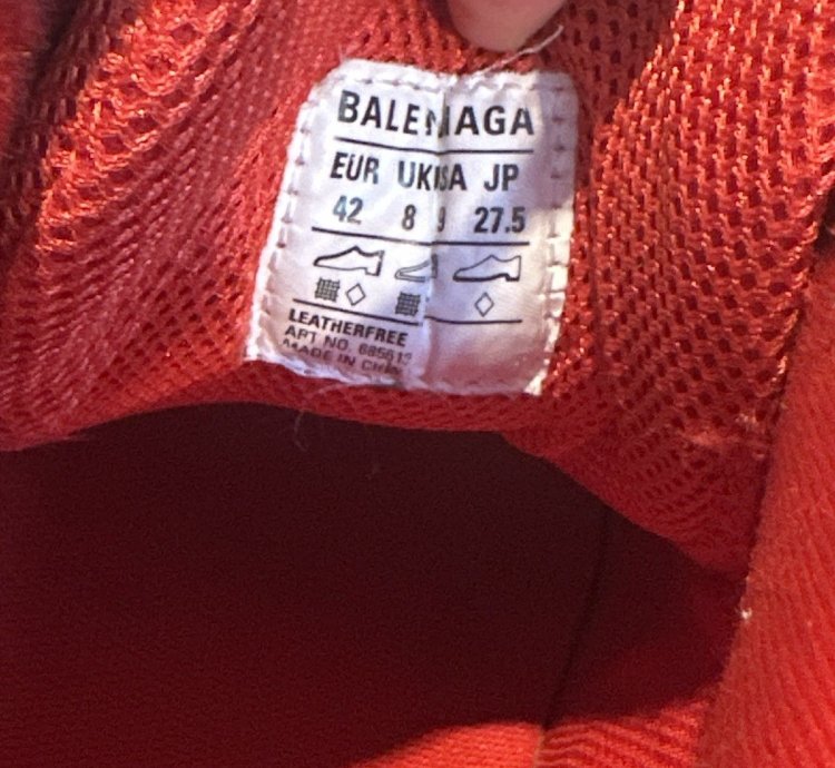 Balenciaga Defender
