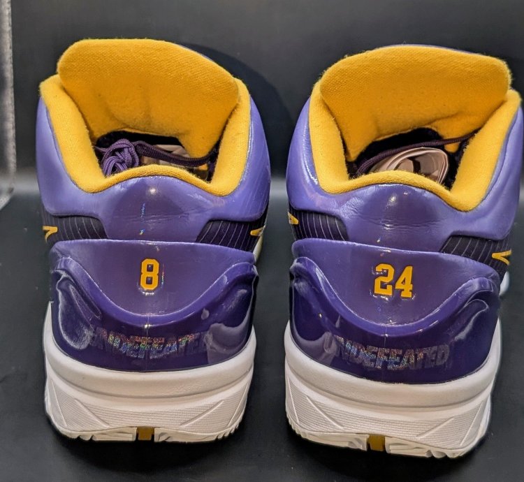 Nike Undefeated Kobe 4 Protro Court Purple La Lakers Vnds