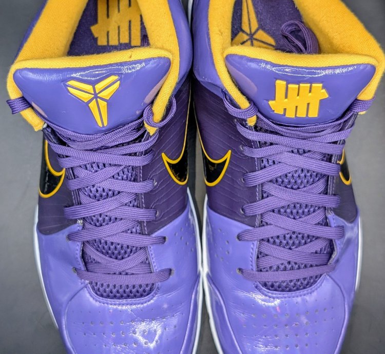 Nike Undefeated Kobe 4 Protro Court Purple La Lakers Vnds