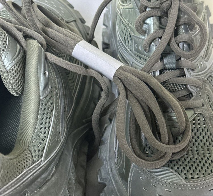 Balenciaga Defender Bouncer Sneaker