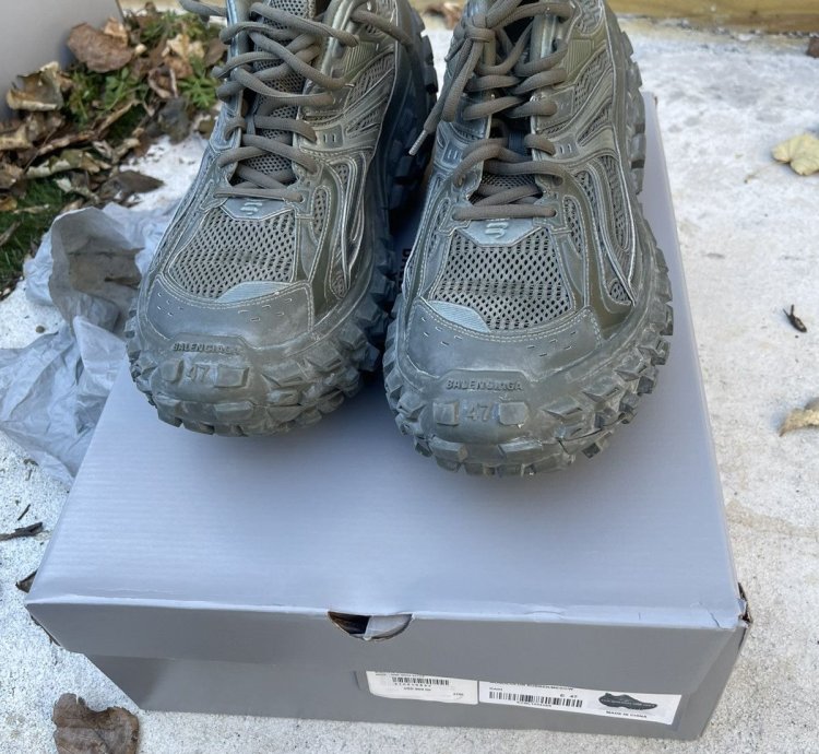 Balenciaga Defenders