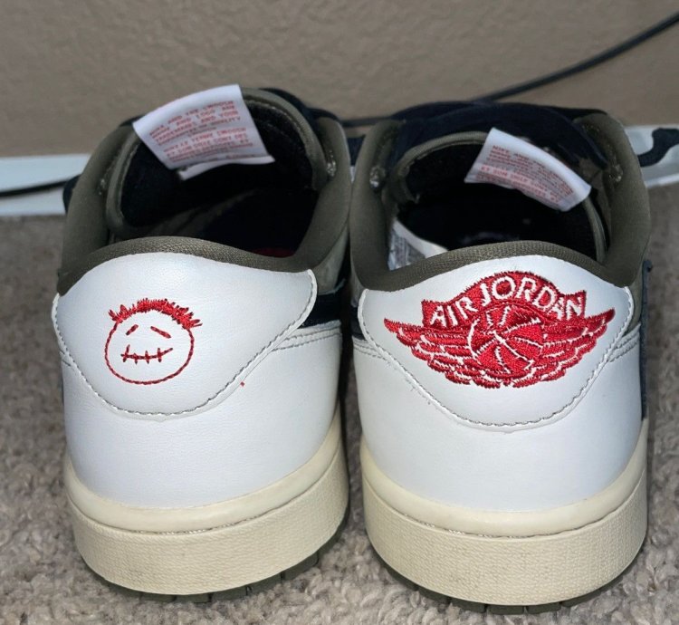 Travis Scott Jordan 1 Low Medium Olive
