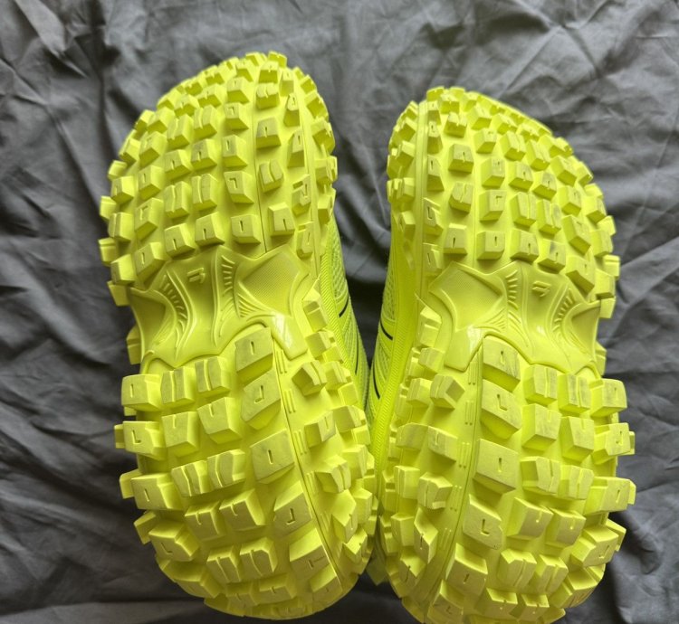 Balenciaga Defenders Bouncers Sneakers