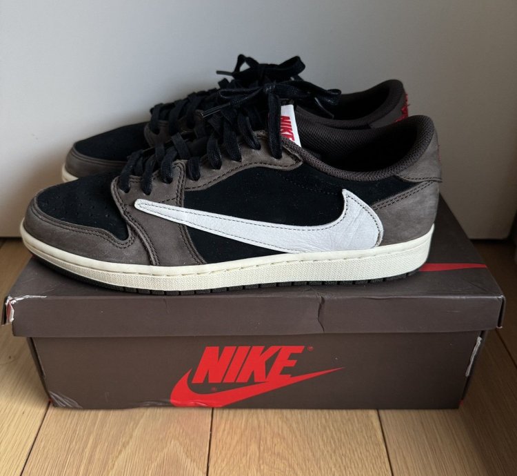 Travis Scott Jordan 1 Low Retro Og Sp Mocha