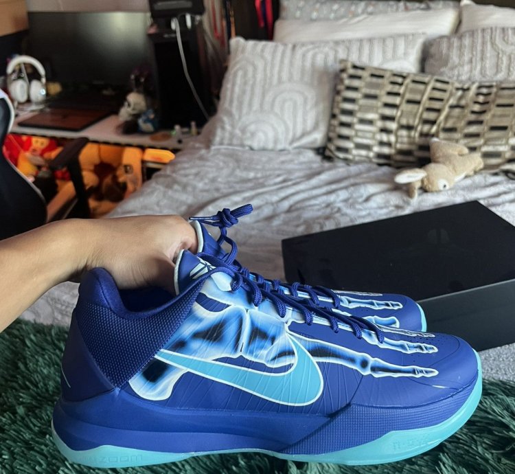 Nike Zoom Kobe 5 Protro -ray Size 12