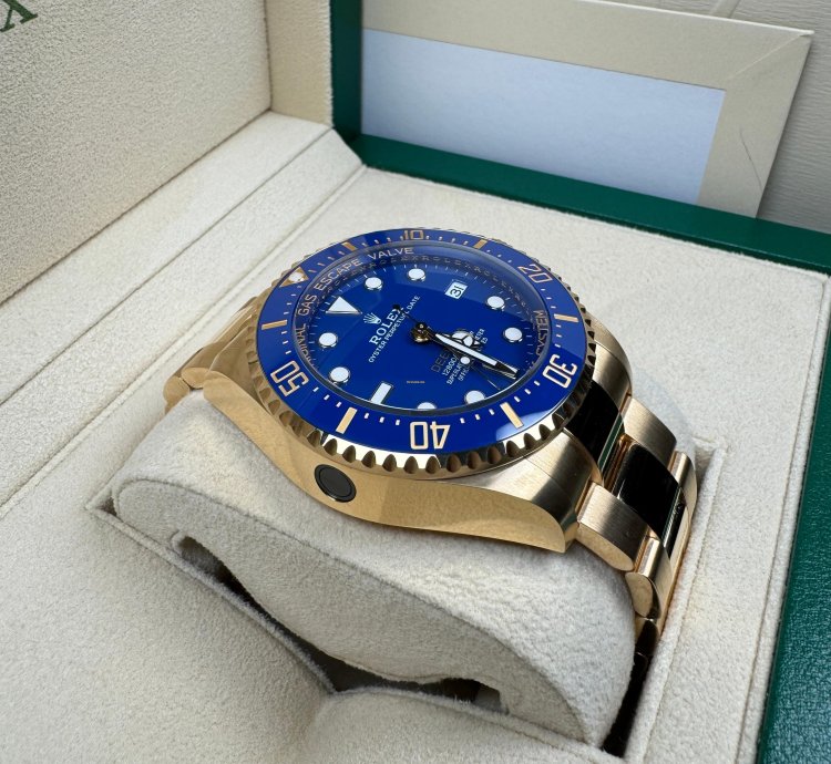 Rolex Sea-dweller Deepsea 136668lb