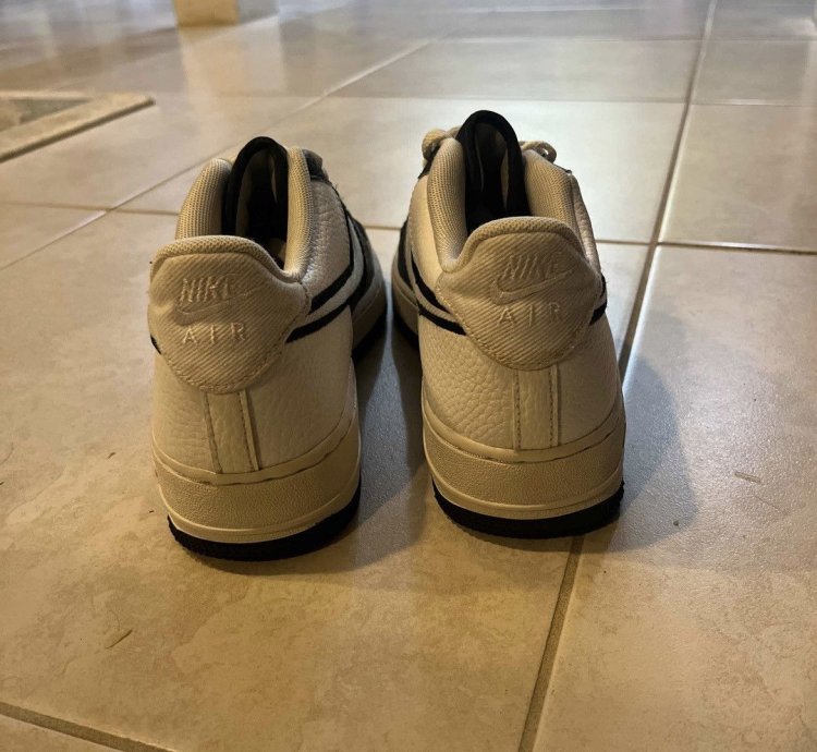 Air Force 1 07 Lv8 Gs Black White
