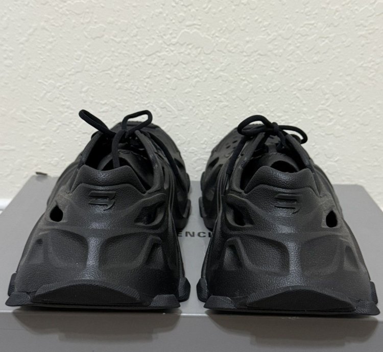 Balenciaga Hd Sneaker Black