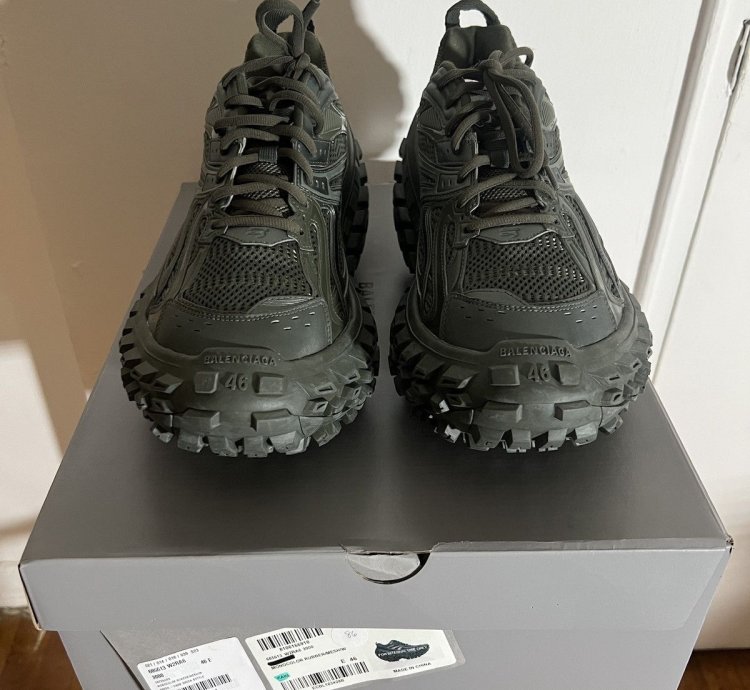 Balenciaga Khaki Defender Sneaker