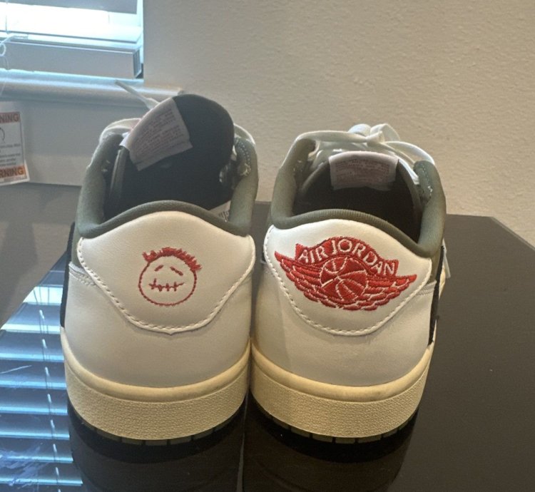 Travis Scott Jordan 1 Reverse Olive Cactus Jaxk