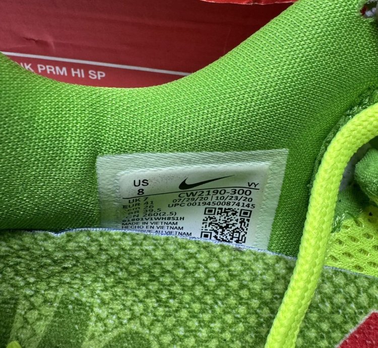 Nike Zoom Kobe 6 Protro Grinch 2020