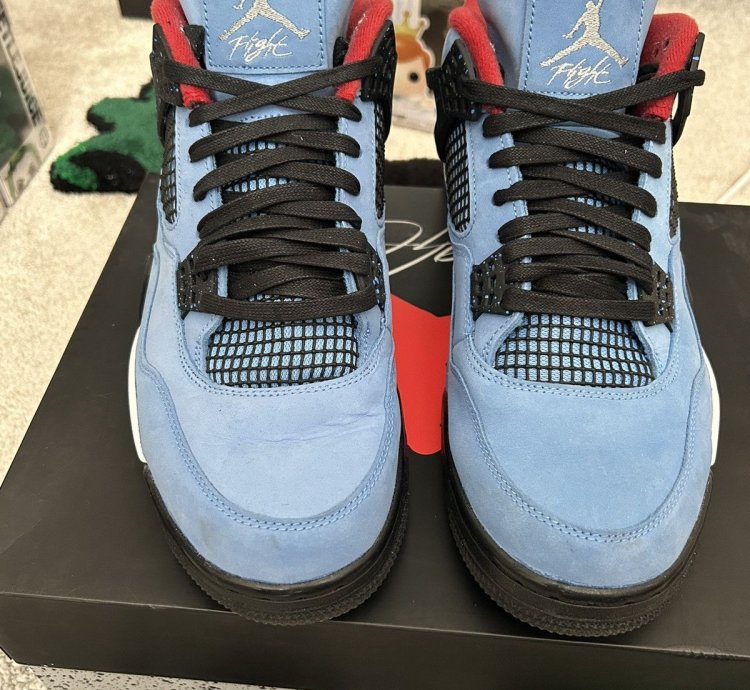 Travis Scott Jordan 4 Retro Cactus Jack