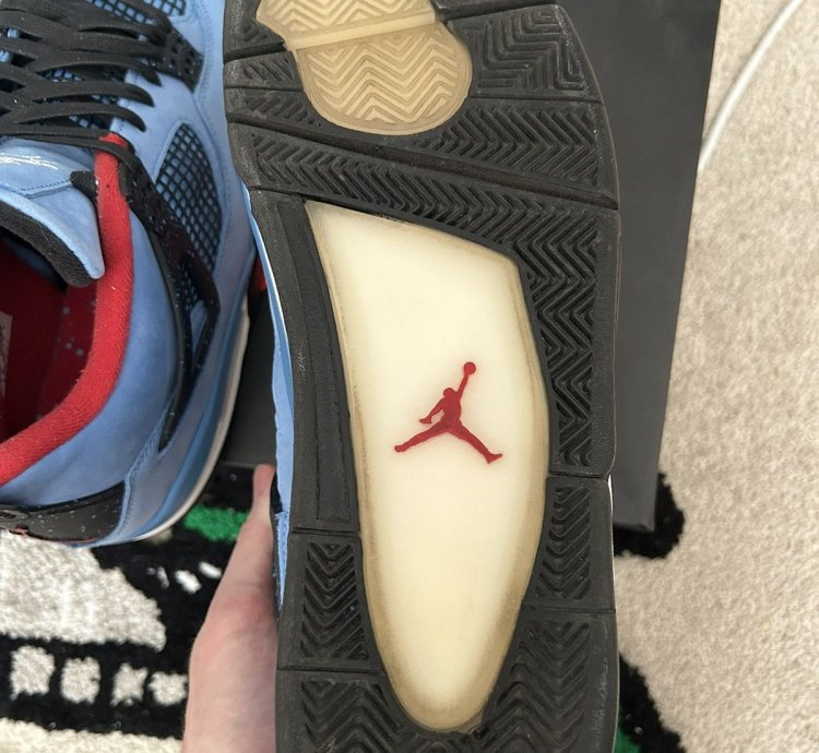 Travis Scott Jordan 4 Retro Cactus Jack