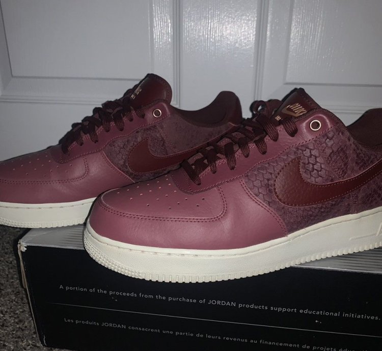 Air Force 1 07 Lv8 Port