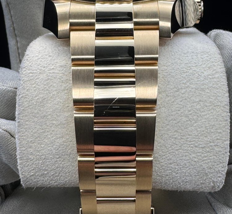 Rolex Sea-dweller Deepsea 18k Yellow Gold Blue Dial