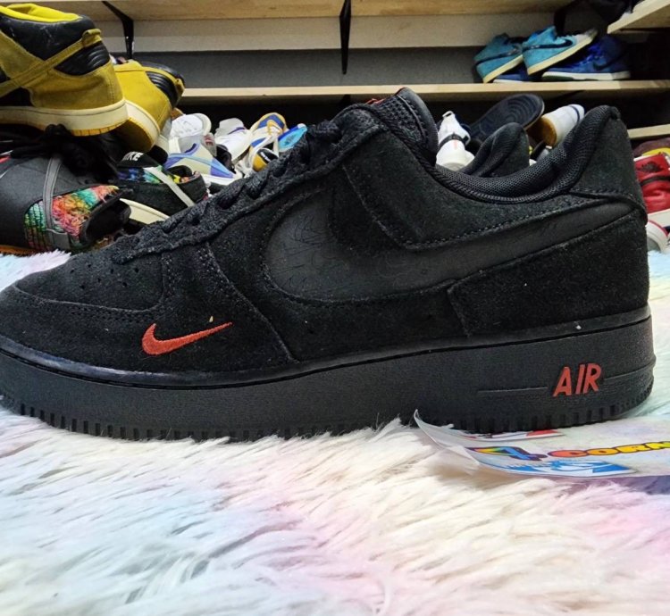 Air Force 1 07 Lv8 Reflective Crimson