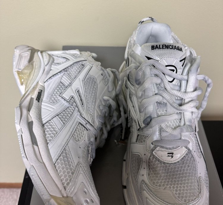 Balenciaga Low Top Runner Bundle Of 2