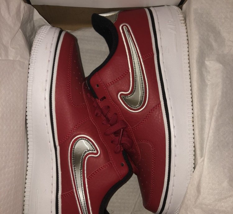 Air Force 1 07 Lv8 Sport Bulls 2018