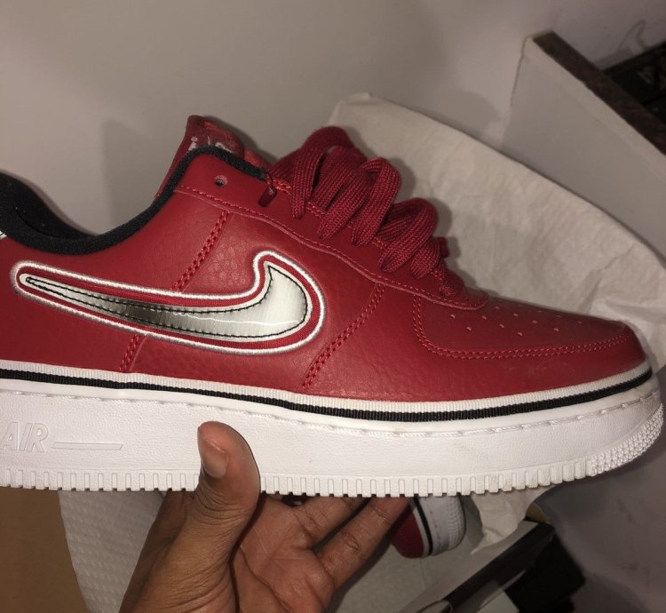 Air Force 1 07 Lv8 Sport Bulls 2018