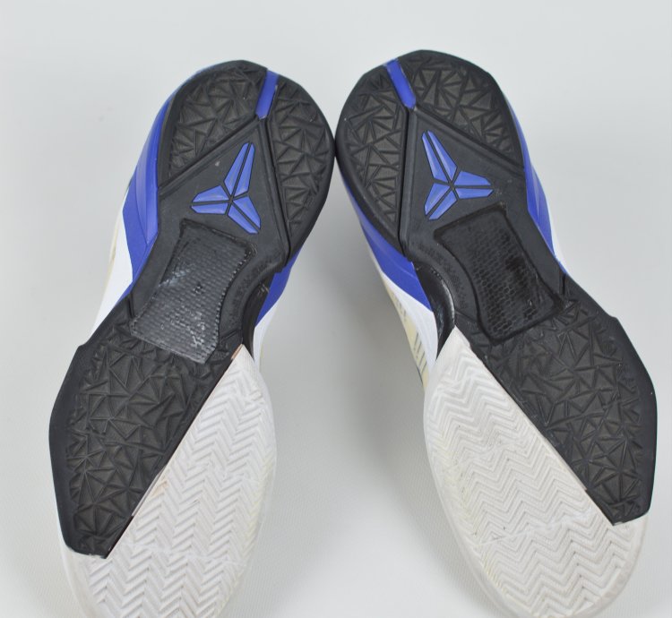 Nike Zoom Kobe 7 System Supreme Concord 2011