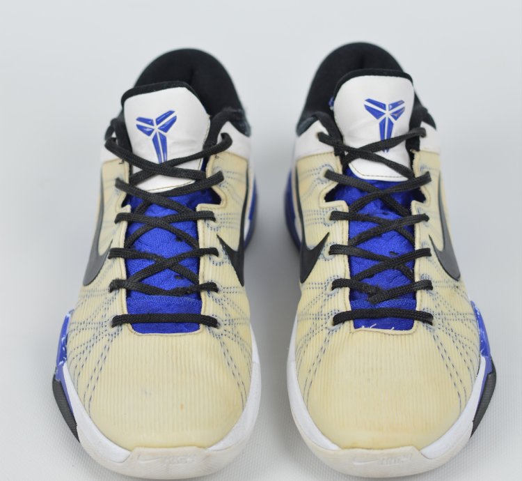 Nike Zoom Kobe 7 System Supreme Concord 2011