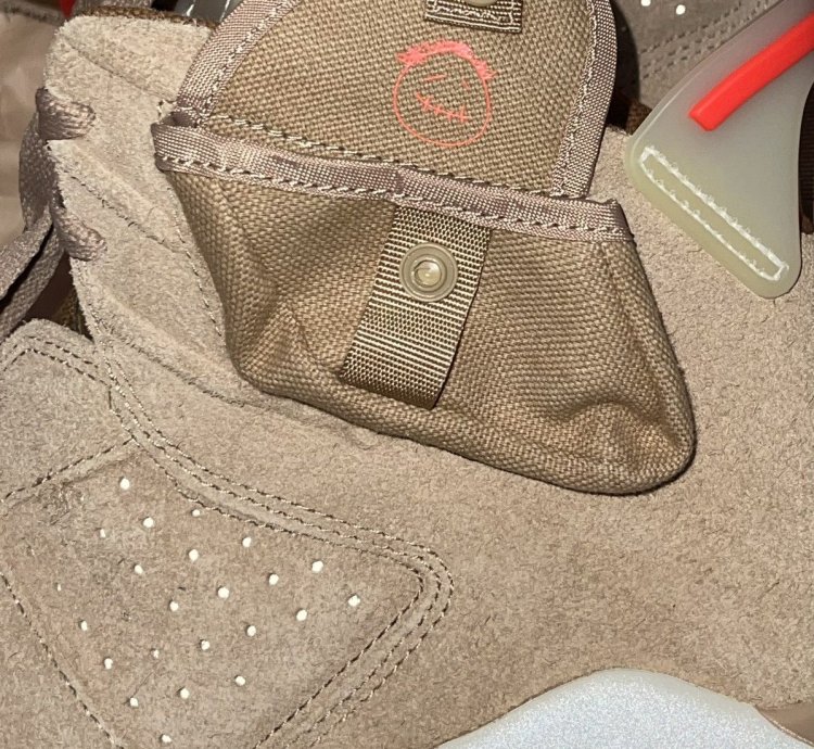 Travis Scott Jordan 6 British Khaki