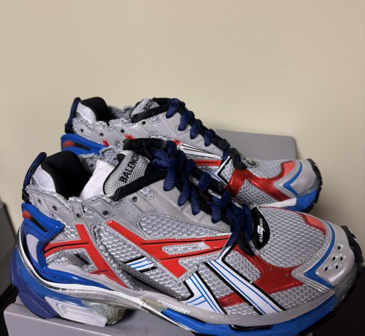 Balenciaga Low Top Runners Grey Red Blue