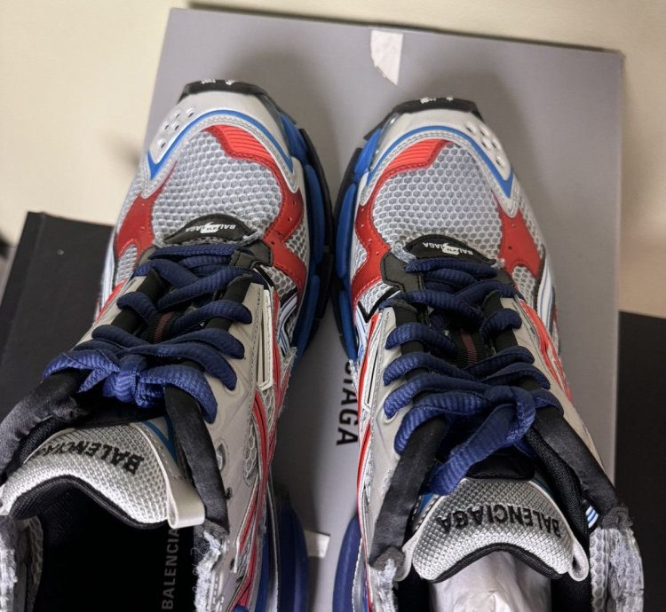 Balenciaga Low Top Runners Grey Red Blue