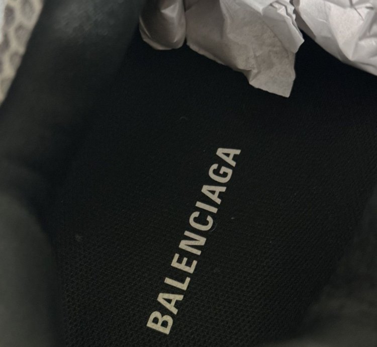 Balenciaga Low Top Runners Grey Red Blue
