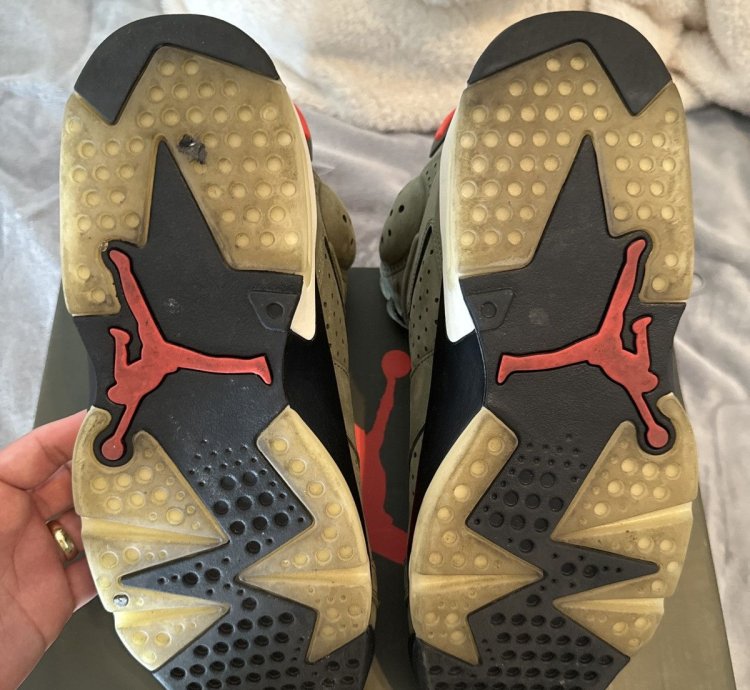Travis Scott Jordan 6 Olive Color-way