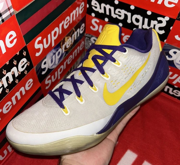 Nike Zoom Kobe 9 Ix Nikeid Id Lakers 688501-991 Size 12