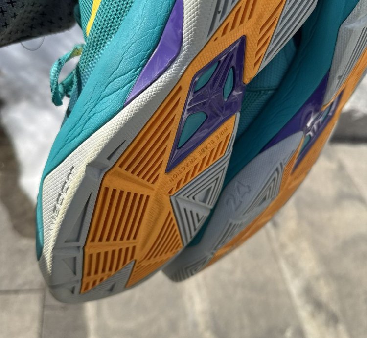 Nike Zoom Kobe Bryant Venomenon 4 2013