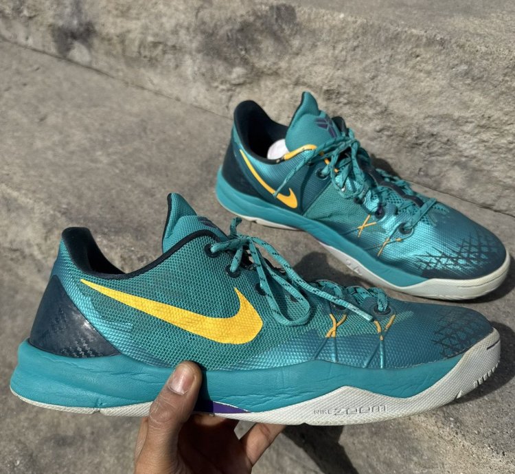 Nike Zoom Kobe Bryant Venomenon 4 2013