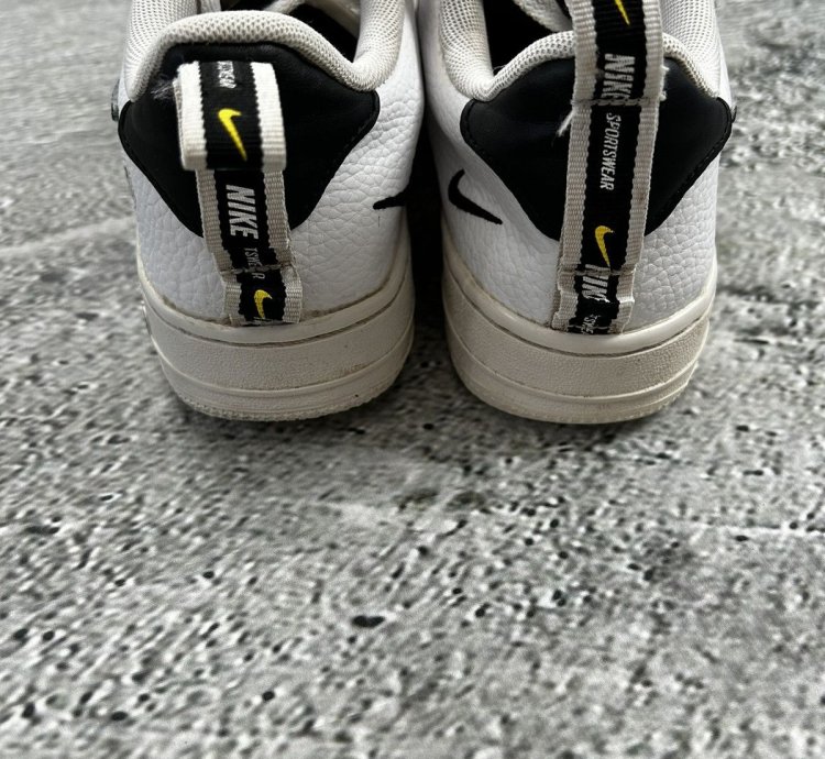 Air Force 1 07 Lv8 Utility Low White