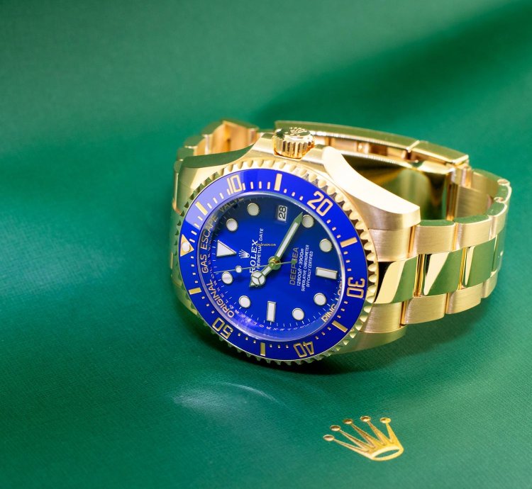 Rolex Sea-dweller Deepsea 44mm Yellow Gold Blue Dial Blue Bezel 136668lb