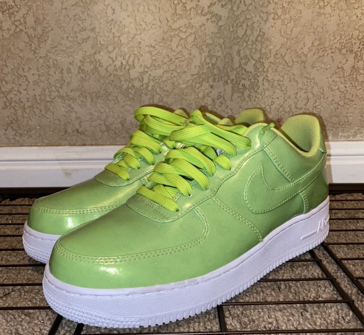 Air Force 1 07 Lv8 Uv Cyber