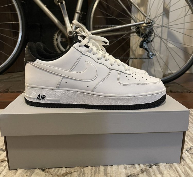 Air Force 1 07 Lv8 White Black