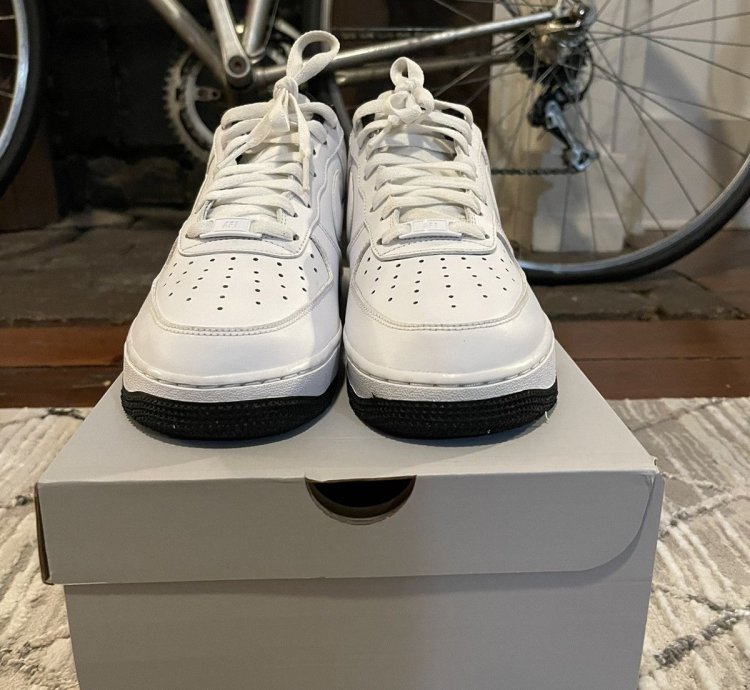Air Force 1 07 Lv8 White Black