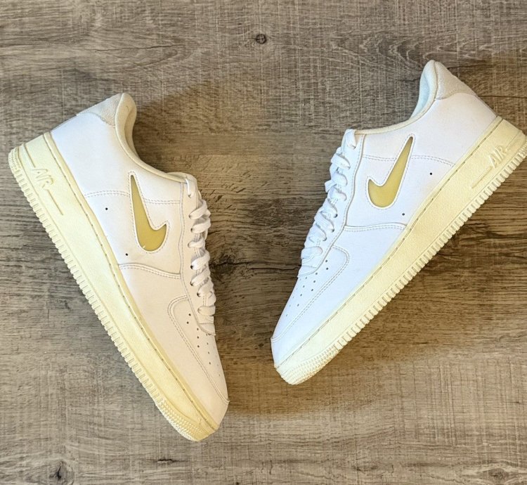 Air Force 1 07 Lx Pale Vanilla