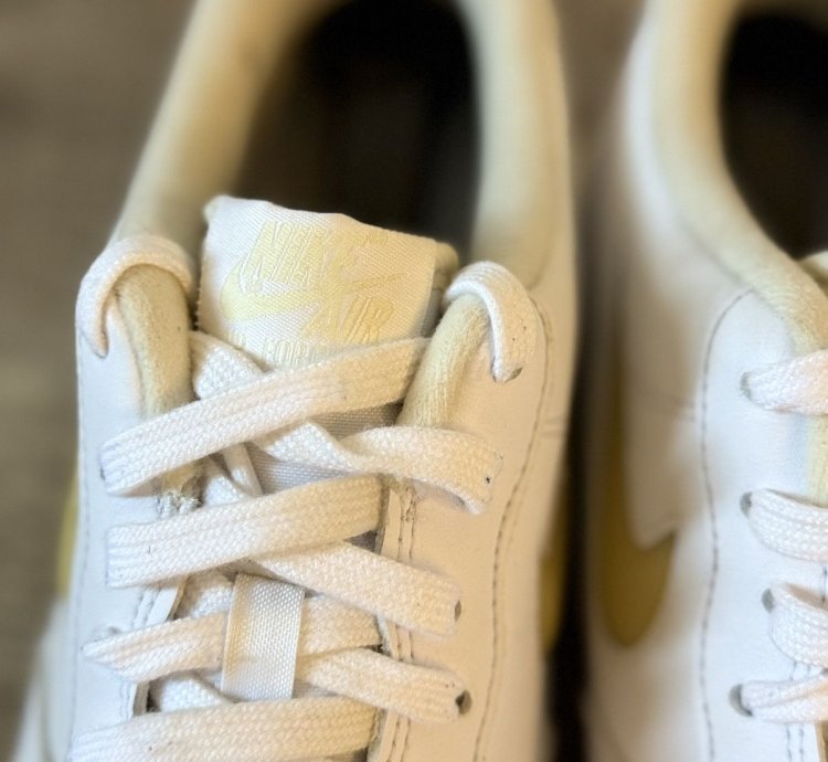 Air Force 1 07 Lx Pale Vanilla