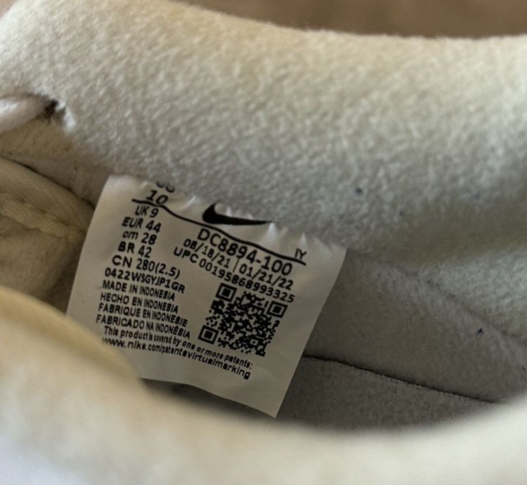 Air Force 1 07 Lx Pale Vanilla