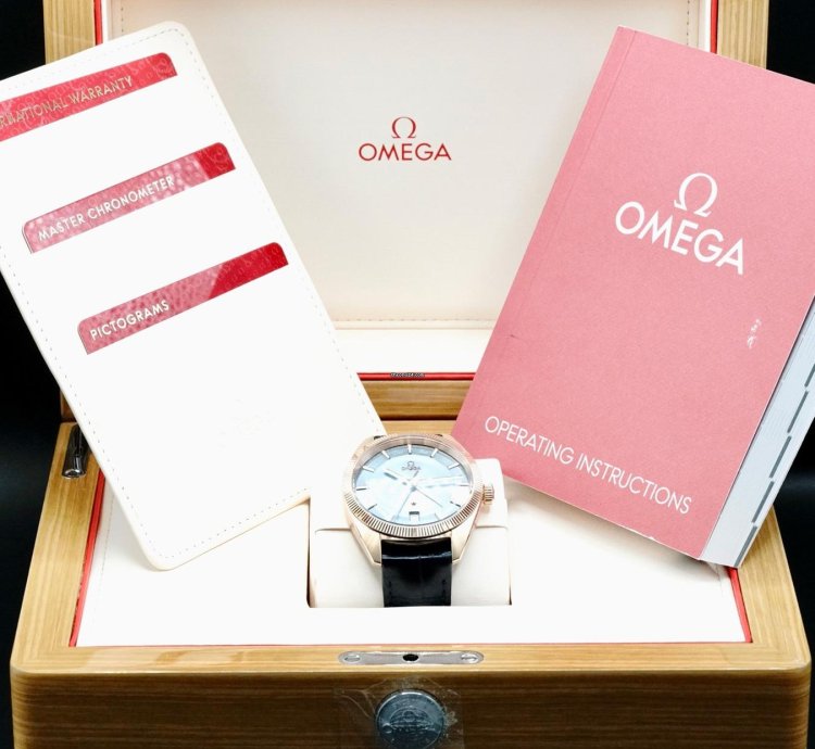 Omega Globemaster 130 53 41 22 03 001 Constellation Globemaster Annual Calendar