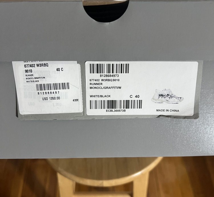 Balenciaga Off-white Runner Graffiti Sneaker