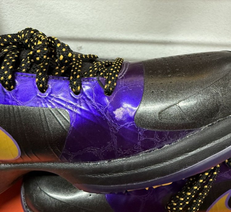 Pre-owned Nike Kobe 5 Lakers sz11
