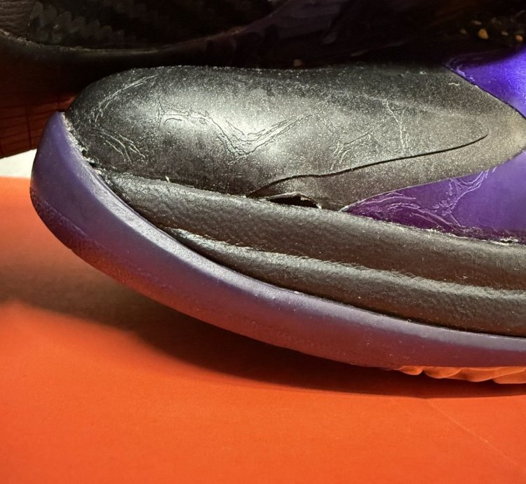 Pre-owned Nike Kobe 5 Lakers sz11
