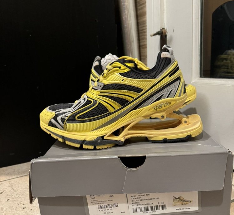 Balenciaga Pander 40