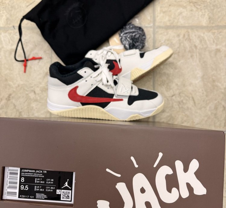 Travis Scott Jumpman Jack Rexx University Red