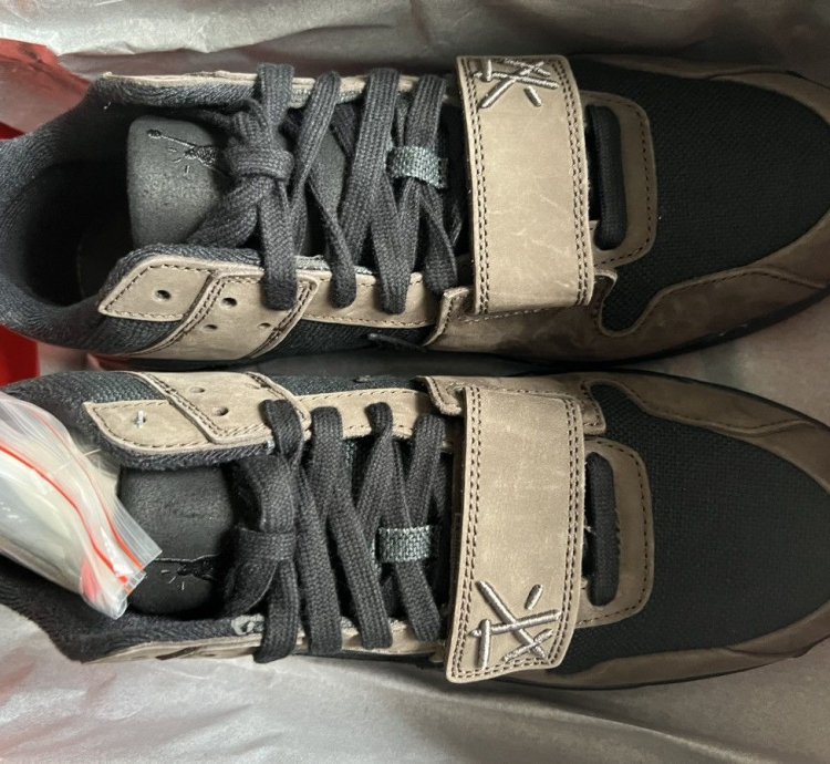 Travis Scott Jumpman Mocha